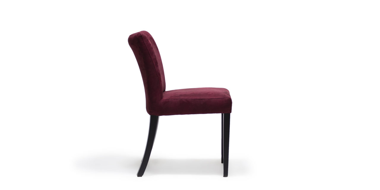 UrbanSofa-Leeds-eetkamerstoel-rood-zij-1280x640